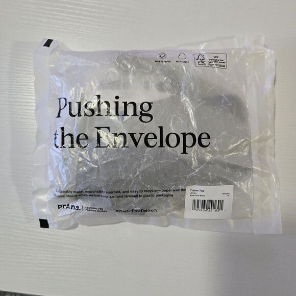 NWT PrAna Tulum Bikini Top Women's Size Medium Black Color Block Quick Drying - Picture 10 of 10